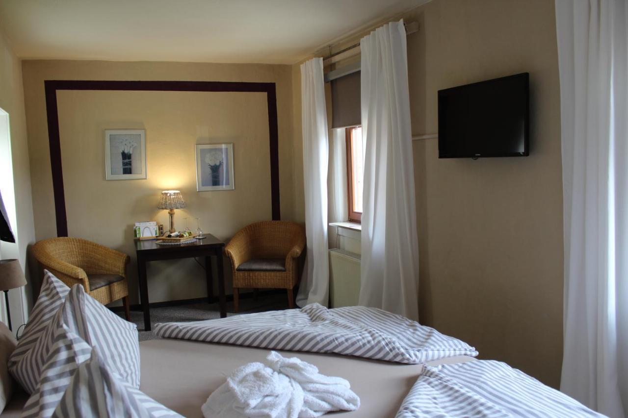 Zum Ginkgobaum Hotel Stadtilm Ngoại thất bức ảnh